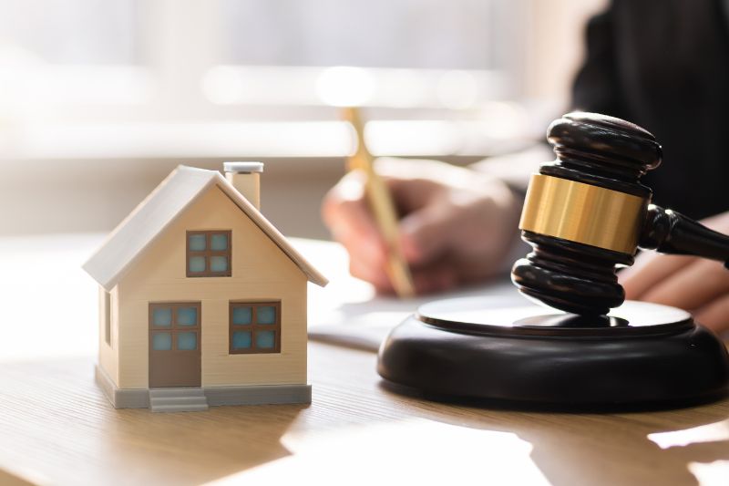 Confira dicas para arrematar um imóvel em leilão com mais segurança - Costa & Tavares Advogados Associados