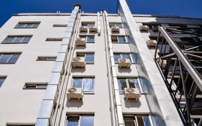 Instalação de ar condicionado em condomínio e mudanças na fachada do edifício: entenda as regras
